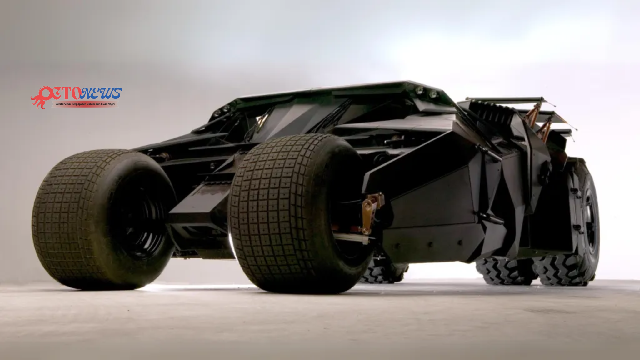 Dijual Mobil legendaris Batmobile Batman The Dark Knight, Harga Fantastis